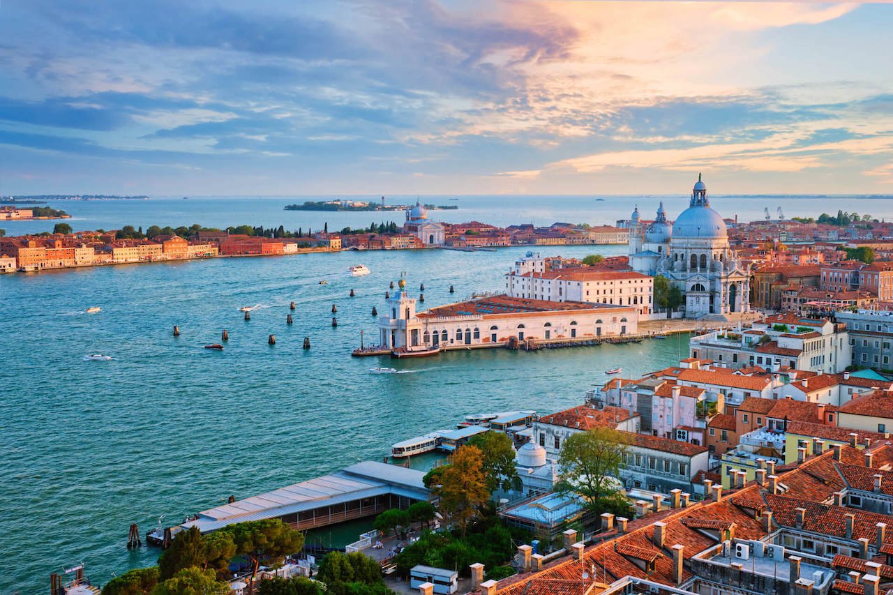 view-of-venice-lagoon-and-santa-maria-della-salute-2021-08-26-22-59-19-utc-1.jpg